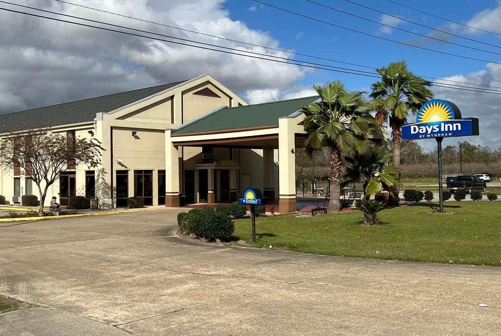 Days Inn By Wyndham Rayne Exterior photo